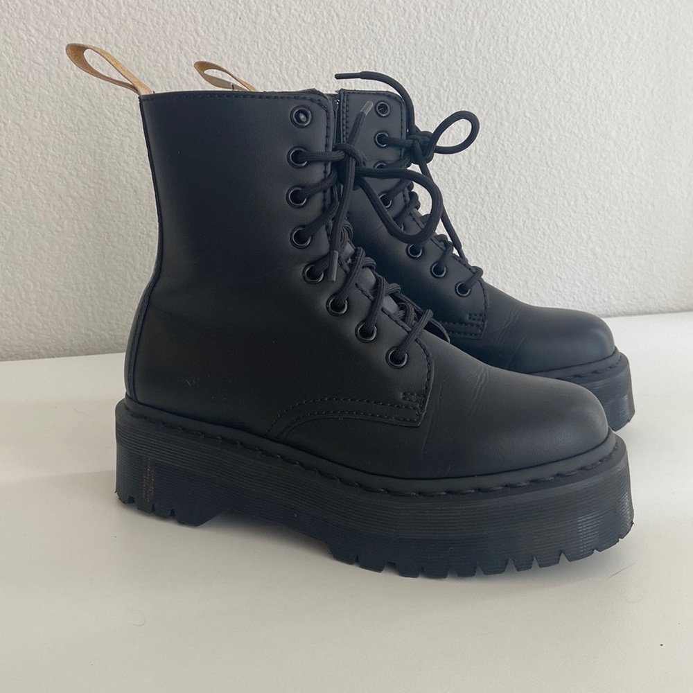 Vegan Jadon ll Mono Platform Boots
